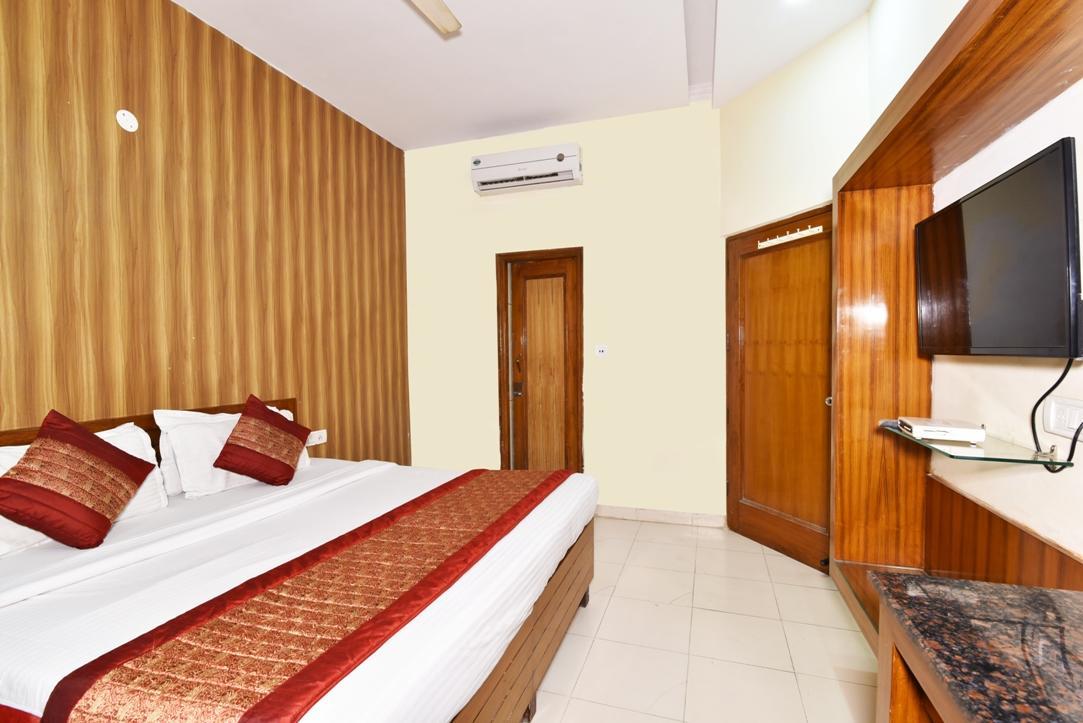 אמריצר Hotel B-Comfort מראה חיצוני תמונה